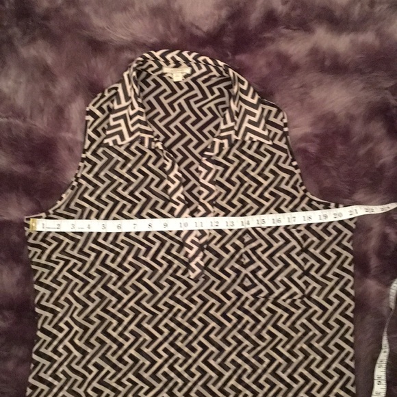 Sheer Chiffon Top - Picture 2 of 5